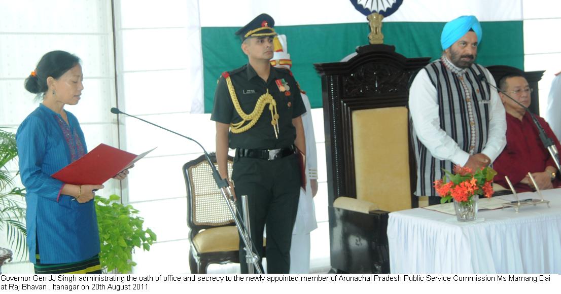 Governor Gen administrating the oath of office and secrecy to the newly appointed member of APPSC Ms Mamang Dai at Raj Bhavan, Itanagar:20/08/2011