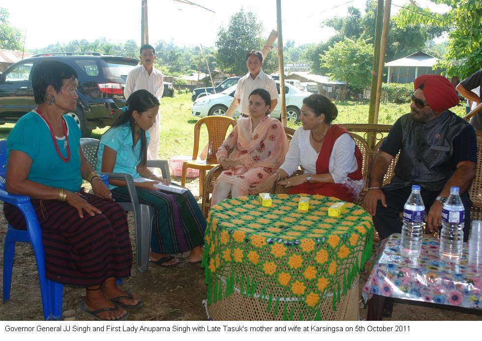 Governor General JJ Singh and First Lady Anupama Singh with late Tasuks Mother and wife at Karsingsa:05/10/2011