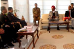 Governor interacting with the delegation from the National Defence College, New Delhi led by Air Vice Marshal SK Karmaker at Raj Bhavan: 01/02/2011