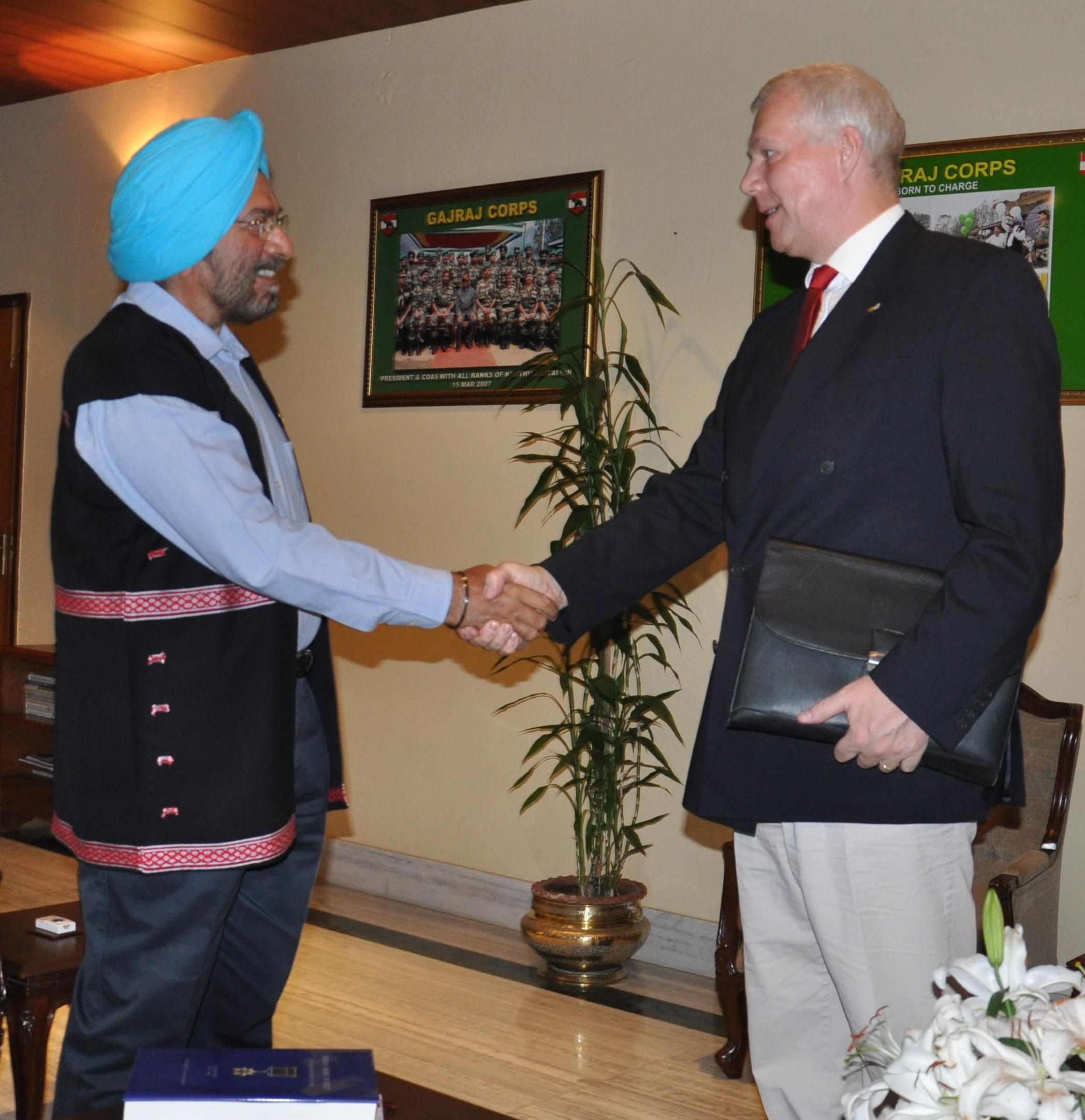 The Governor of Arunachal Pradesh General (Retd) J.J. Singh with the Consul General of the Federal Republic of Germany, Kolkata Consulate General, Mr. Rainer Schmiedchen at Raj Bhawan, Itanagar:09/04/2013