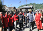 Governor of Arunachal Pradesh Lt. Gen (Retd) Nirbhay Sharma and First Lady Smti. Jyotsna Sharma at Hija Village, Ziro on 9th October 2013