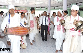 The Governor of Arunachal Pradesh Shri JP Rajkhowa at Kristi Kendra, Naharlagun on 26th September 2015 on the occasion of 567th Birth Anniversary celebration of Mahapurus Srimanta Sankardeva