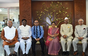 The Governor of Arunachal Pradesh Shri JP Rajkhowa with Honble Minister of External Affairs, Government of India Smt Sushma Swaraj during the meeting of the Governors of North Eastern Region on Act  East Policy at New Delhi on 6th October 2015.