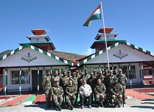 TThe Governor of Arunachal Pradesh Shri JP Rajkhowa, with Commanding Officer of 14 Punjab Regiment, Col Rajesh, SM and his officers and personnel at the matre Sthal, Bumla in Tawang District on 25th October 2015 