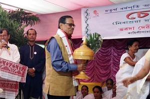 The Governor of Arunachal Pradesh Shri JP Rajkhowa attending the fifth foundation day of Seneh, a Non-Governmental Organisation working for the benefit of the homeless and destitute of the society, particularly women of North East India at Guwahati on 7th November 2015.