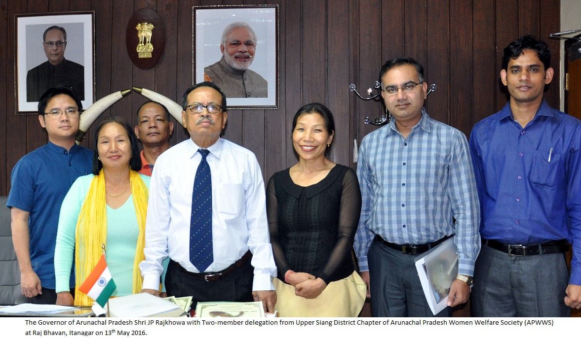 The Governor of Arunachal Pradesh Shri JP Rajkhowa with Two-member delegation from Upper Siang District Chapter of Arunachal Pradesh Women Welfare Society (APWWS) at Raj Bhavan, Itanagar on 13th May 2016.