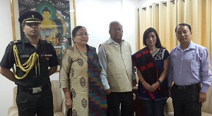 Smt Anshu Jamsenpa, Everester from Arunachal Pradesh, who created a history by scaling Mt Everest twice within five days, called on the Governor Shri P.B. Acharya at New Delhi on 3rd June 2017. 