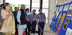 The Governor of Arunachal Pradesh Shri P.B. Acharya graces the 18th Bharat Scouts and Guides Rajya Puraskar Award ceremony for the State at Raj Bhavan, Itanagar on 27th September 2017.