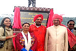Governor dedicates statue of Shivaji Maharaj at Tawang on 3rd June 2009. Also seen is State First lady and Chhatrapati Shahu Maharaj